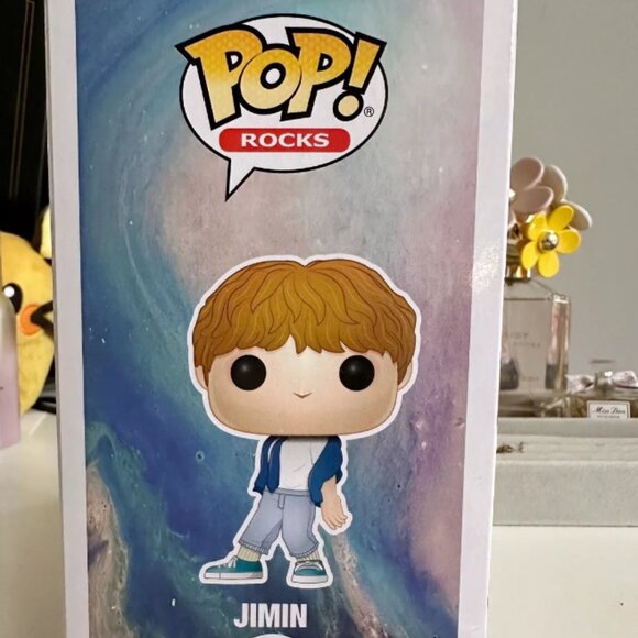 Funko Pop! Rocks: BTS Jimin (#101) - Vaulted Vinyl Figure - Picture 4 of 6